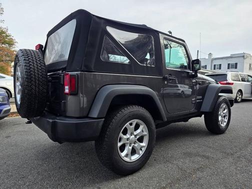 2016 Jeep Wrangler Sport