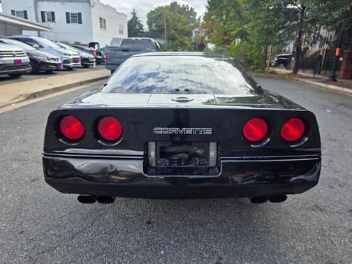 1985 Chevrolet Corvette Base