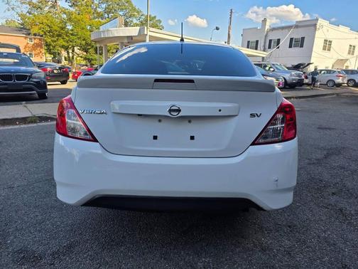 2019 Nissan Versa 1.6 SV