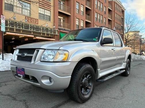 2004 Ford Explorer Sport Trac XLS