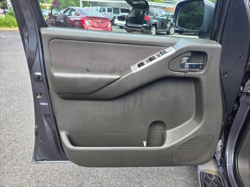 2012 Nissan Pathfinder SV