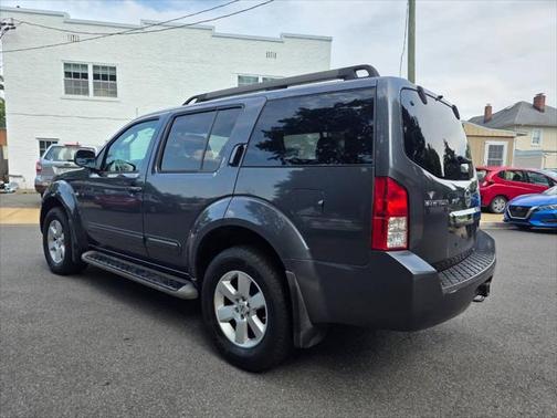 2012 Nissan Pathfinder SV