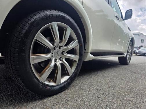 2014 INFINITI QX80 Base