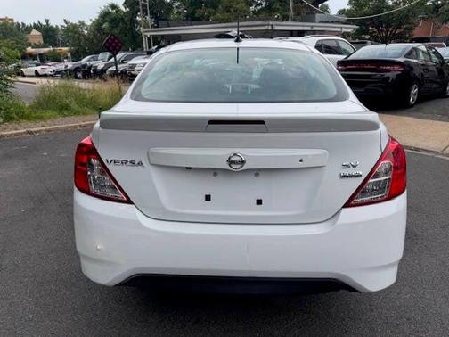 2019 Nissan Versa 1.6 SV