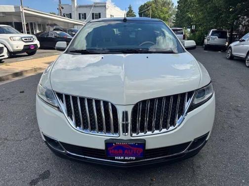 2013 Lincoln MKX Base