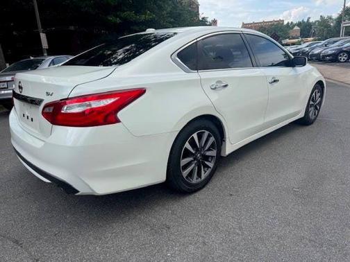 2017 Nissan Altima 2.5 SV