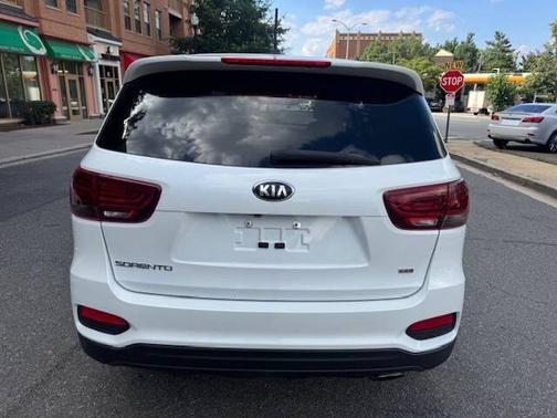 2019 Kia Sorento LX