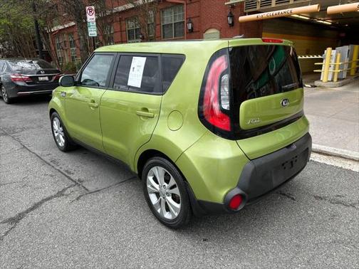 2015 Kia Soul +