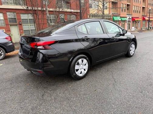 2020 Nissan Versa 1.6 S