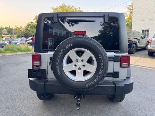 2013 Jeep Wrangler Unlimited Sport