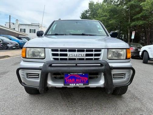 Bright Silver Metallic 1999 Isuzu Rodeo LS