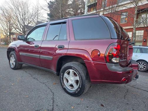 2004 Chevrolet Trailblazer LS