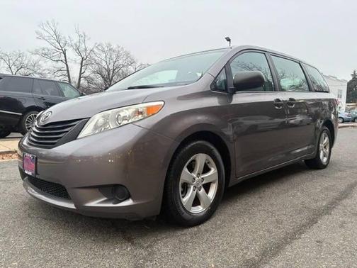 2015 Toyota Sienna L