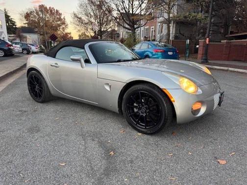 2006 Pontiac Solstice Base 2dr Convertible