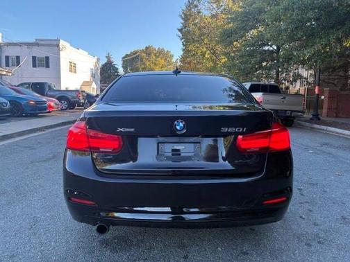 2017 BMW 320 i