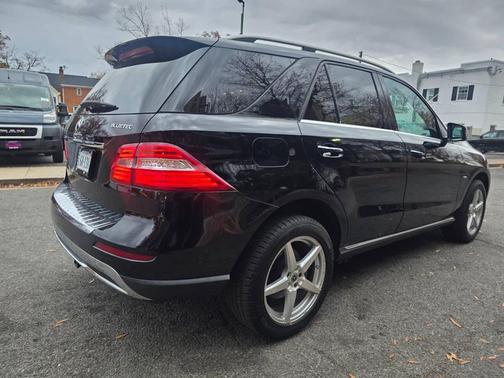2012 Mercedes-Benz M-Class 4MATIC
