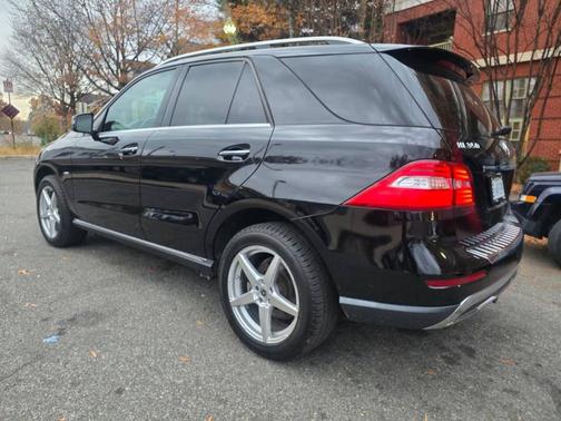 2012 Mercedes-Benz M-Class 4MATIC