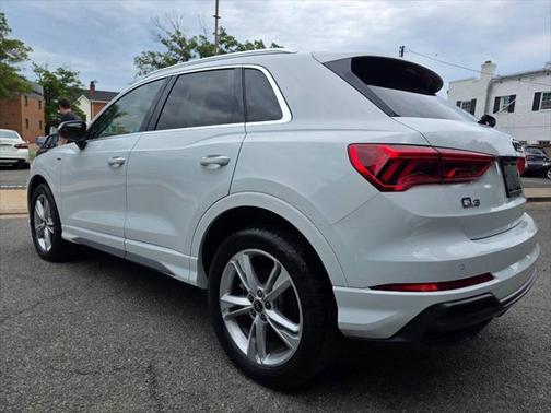 2022 Audi Q3 45 S line Premium Plus