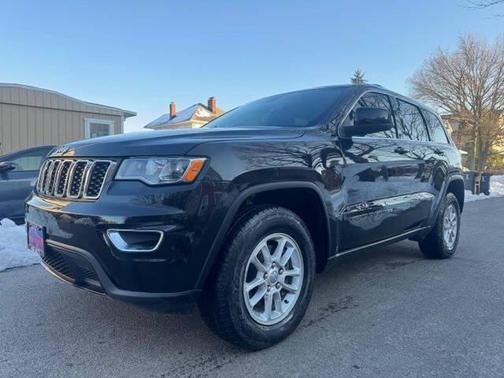 2018 Jeep Grand Cherokee Laredo E