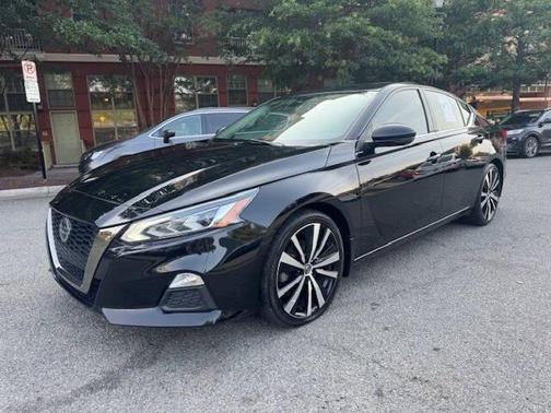 2020 Nissan Altima SR FWD