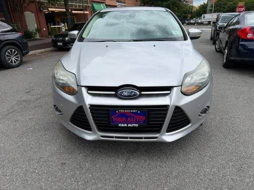 Ingot Silver Metallic 2012 Ford Focus Titanium