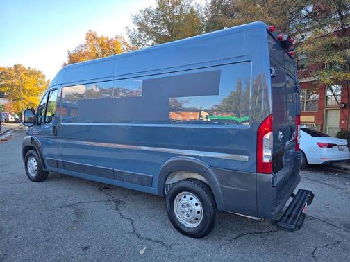 2018 RAM ProMaster 2500 High Roof