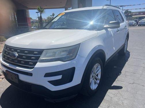 2016 Ford Explorer Base