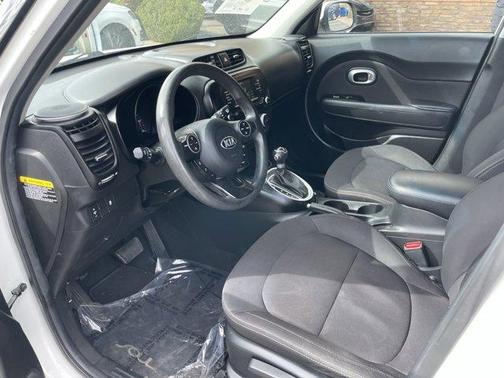 2018 Kia Soul Base