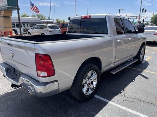 2016 RAM 1500 SLT