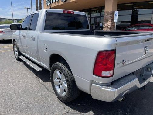 2016 RAM 1500 SLT