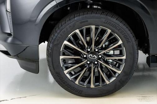2025 INFINITI QX80 AUTOGRAPH AWD