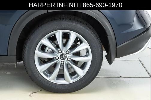 2022 INFINITI QX50 LUXE