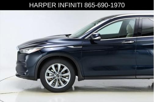 2022 INFINITI QX50 LUXE