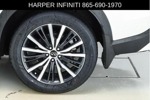 2022 INFINITI QX60 SENSORY