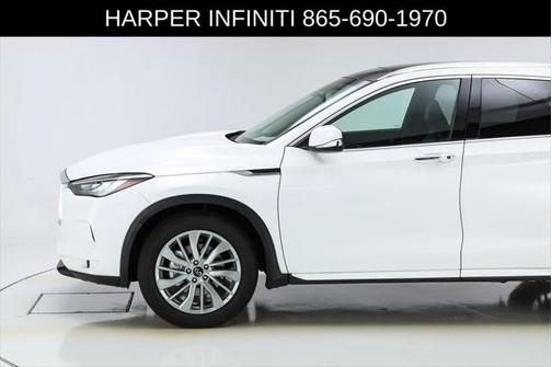 2024 INFINITI QX50 LUXE