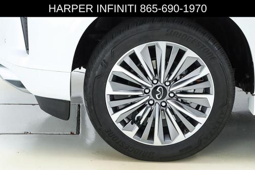 2025 INFINITI QX80 SENSORY AWD