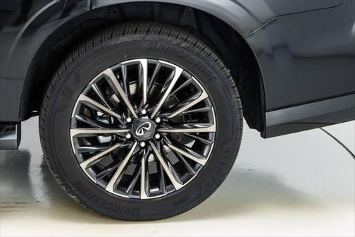 2025 INFINITI QX80 AUTOGRAPH AWD