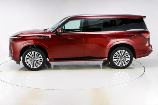 2025 INFINITI QX80 SENSORY AWD