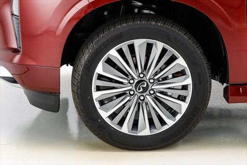 2025 INFINITI QX80 SENSORY AWD