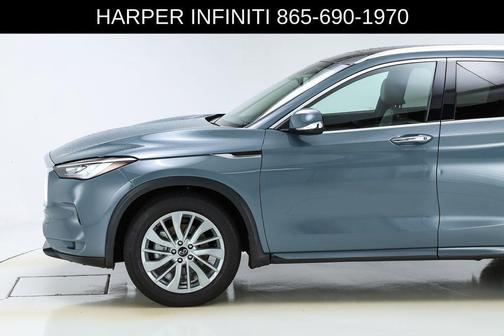 2023 INFINITI QX50 LUXE AWD