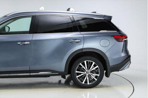 2025 INFINITI QX60 SENSORY