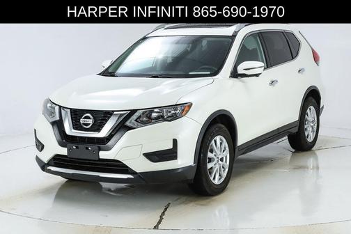 Pearl White 2017 Nissan Rogue SV
