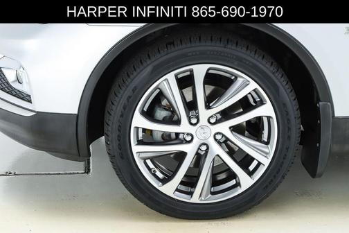 2017 INFINITI QX50 Base