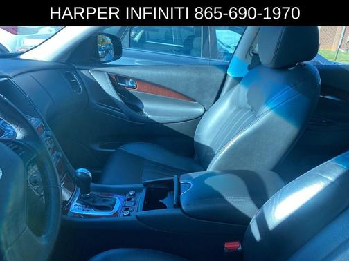2017 INFINITI QX50 Base