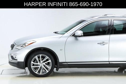 2017 INFINITI QX50 Base