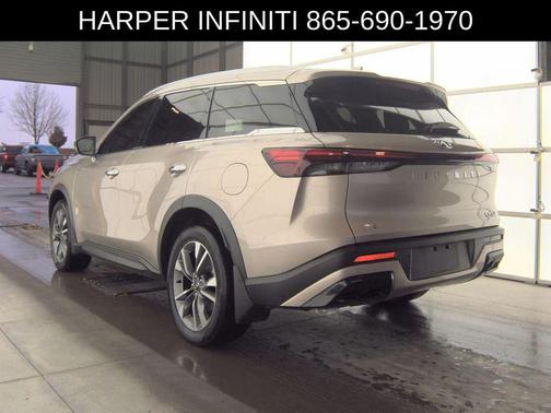2024 INFINITI QX60 Luxe