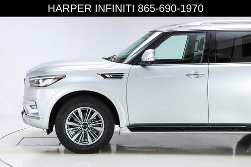 Liquid Platinum 2023 INFINITI QX80 Luxe