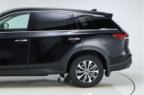 2025 INFINITI QX60 Pure