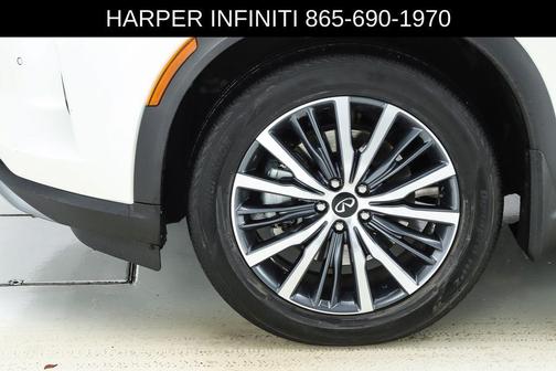 2024 INFINITI QX60 SENSORY