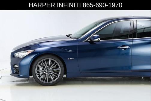 2016 INFINITI Q50 3.0t RED SPORT 400